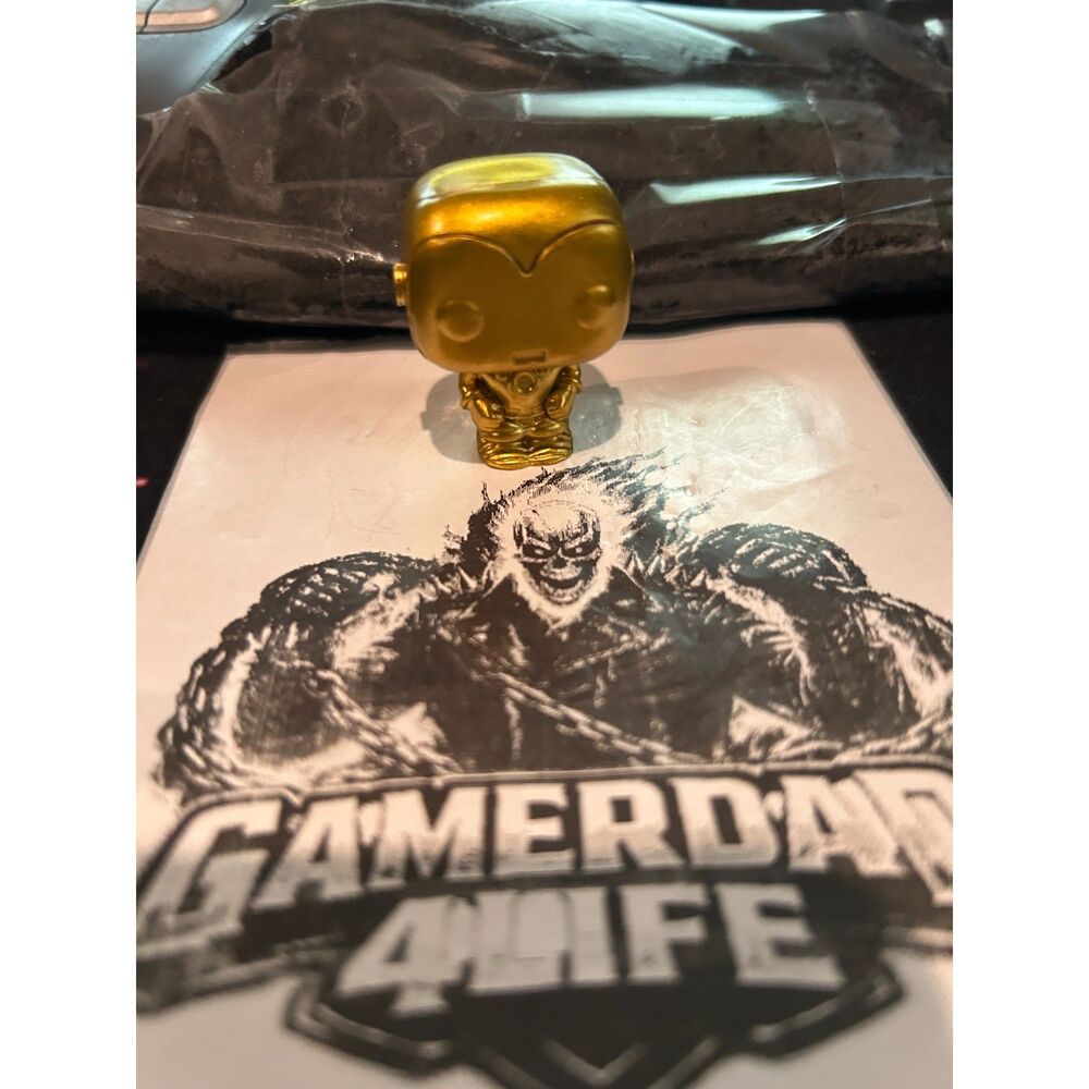 Gold iron man 2019 marvel comics mini funko pop 80th anniversary exclusive